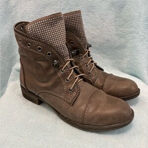 Report Myles Brown Combat Ankle Boots with zipper, laces and sparkles. Size 9.